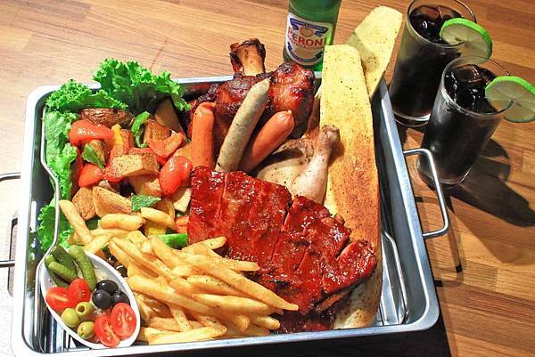 【台北美食】alamode Table-３個人也吃不完的無敵大份量美食！