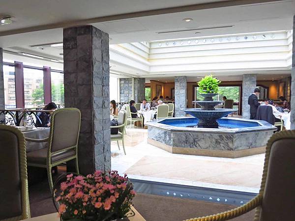 【台北美食】寶艾西餐廳-米其林推薦餐廳的威靈頓牛排