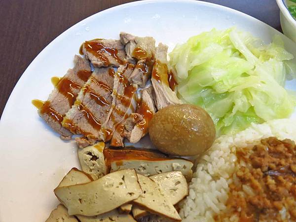 【板橋美食】無骨鵝肉-沒有店名低調不顯眼的美食小吃店 【板橋美食】無骨鵝肉-沒有店名低調不顯眼的美食小吃店