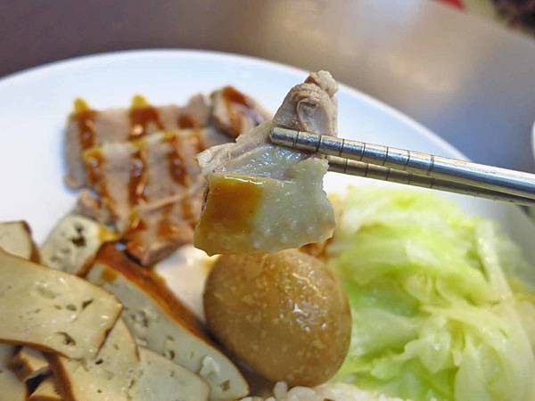 【板橋美食】無骨鵝肉-沒有店名低調不顯眼的美食小吃店 【板橋美食】無骨鵝肉-沒有店名低調不顯眼的美食小吃店