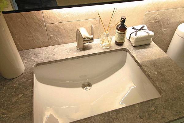 【蘆洲建案賞屋】城市知己III米蘭公寓-挑高3米6絕佳的建築工法與硬體設施