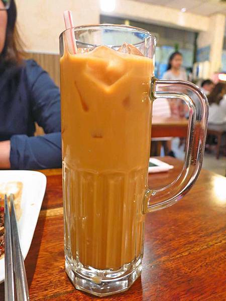 【台北美食】東方泰國小館-厚度超過3公分以上的月亮蝦餅