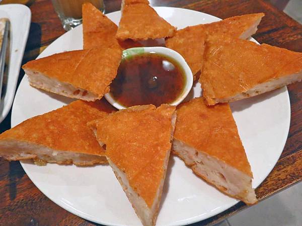 【台北美食】東方泰國小館-厚度超過3公分以上的月亮蝦餅