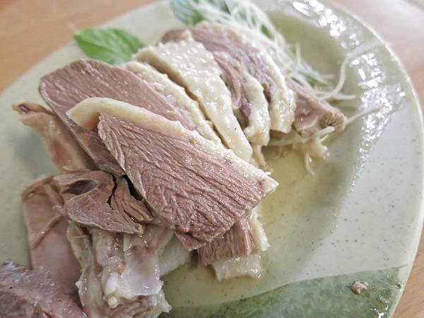 【台北美食】無名鵝肉擔-沒有店名卻深受大家歡迎的美食小吃店