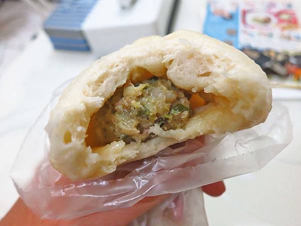 【蘆洲美食】Q師傅-皮Q內餡鮮甜的肉包 【蘆洲美食】Q師傅-皮Q內餡鮮甜的肉包