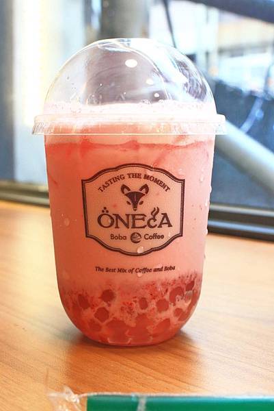 【台北美食】ONECA 丸咖-打卡聖地，少女心大噴發的文青飲料店