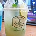 【台北美食】ONECA 丸咖-打卡聖地，少女心大噴發的文青飲料店