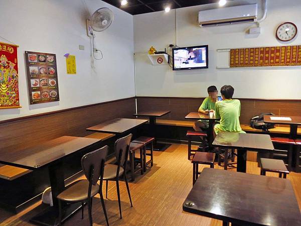 【蘆洲美食】佳味仙鍋燒麵-巷弄裡的大份量美味店家