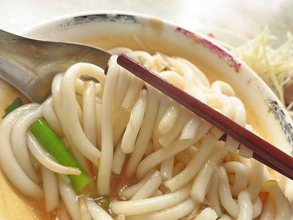 【台北美食】米苔目25米粉湯20-便宜又美味的美食小吃店