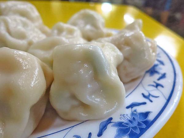 【台北美食】松山市場水餃-隱身在饒河夜市巷弄裡隱藏版美食