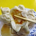 【台北美食】松山市場水餃-隱身在饒河夜市巷弄裡隱藏版美食