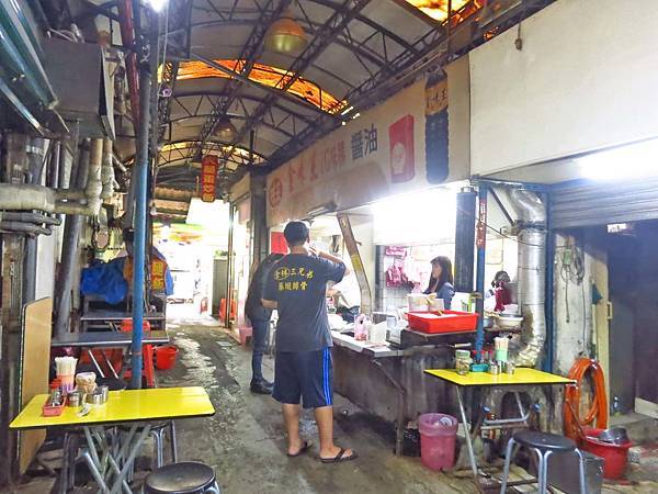 【台北美食】松山市場水餃-隱身在饒河夜市巷弄裡隱藏版美食