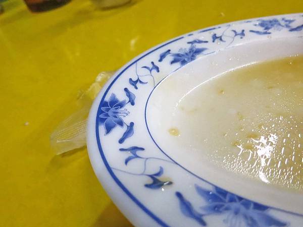 【台北美食】松山市場水餃-隱身在饒河夜市巷弄裡隱藏版美食