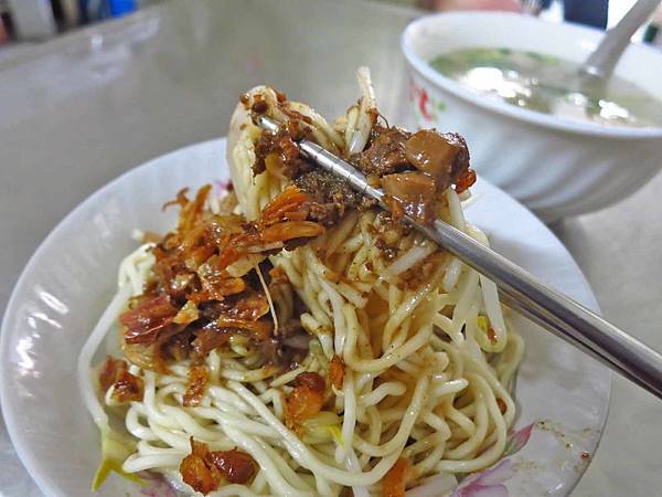 【台北美食】姐妹汕頭麵-隱身在巷弄裡超便宜又美味的小吃店 【台北美食】姐妹汕頭麵-隱身在巷弄裡超便宜又美味的小吃店