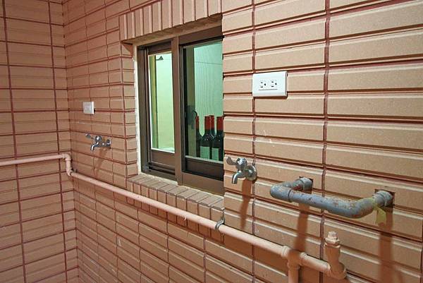 【三重建案】東利八方-台北橋捷運站250米、生活機能便利、巷弄裡的高檔建材捷運宅