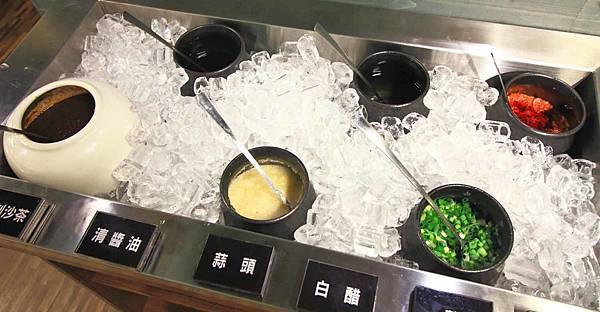 【彰化美食】联亭泡菜鍋-超大份量、用料實在的美味小火鍋