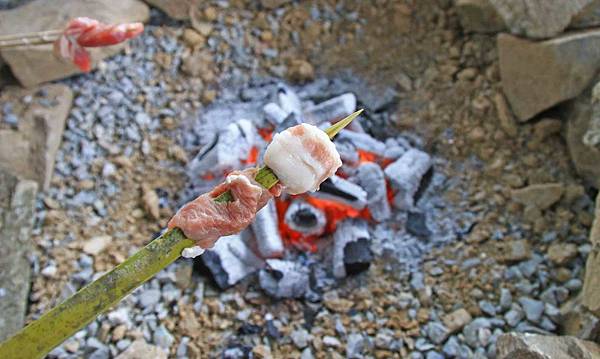 【台東一日遊】永康部落獵人野食餐桌-體驗布農族的傳統美食與文化