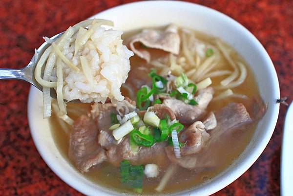 【台中美食】阿旺澄食堂-用餐時間必定大爆滿的超強25年老字號店家