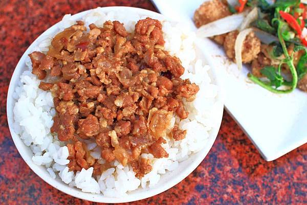 【台中美食】阿旺澄食堂-用餐時間必定大爆滿的超強25年老字號店家