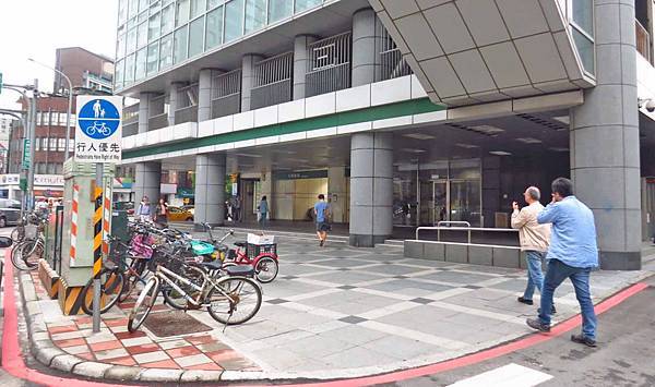 【新店建案】欣聯心-350米雙捷運交匯，坐落上千坪生態公園、百貨商場、摩天大樓附近的絕佳地理位置