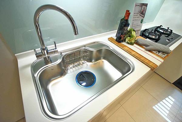 【新店建案】欣聯心-350米雙捷運交匯，坐落上千坪生態公園、百貨商場、摩天大樓附近的絕佳地理位置