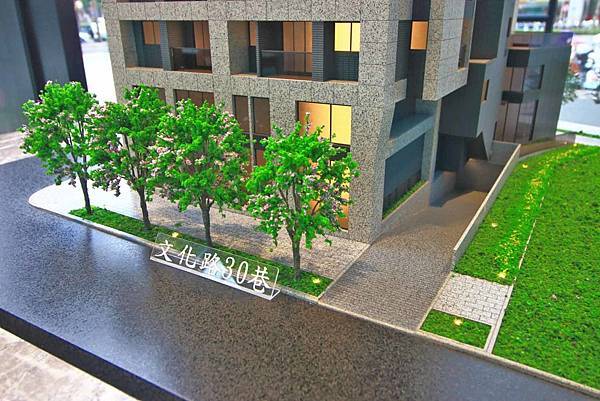 【新店建案】欣聯心-350米雙捷運交匯，坐落上千坪生態公園、百貨商場、摩天大樓附近的絕佳地理位置