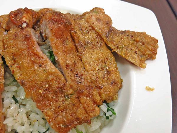 【新店美食】巧亦食堂-不少在地人推薦的美食店家 【新店美食】巧亦食堂-不少在地人推薦的美食店家