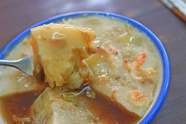 【新莊美食】府城碗粿-加入櫻花蝦的美味碗粿