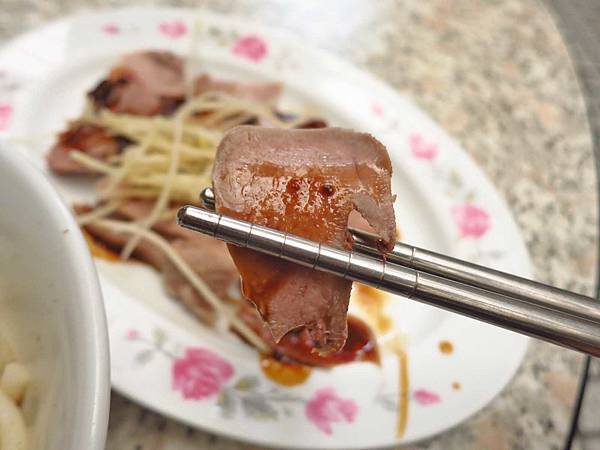 【台北美食】勇伯米苔目-老舊街道裡的50年老字號小吃店