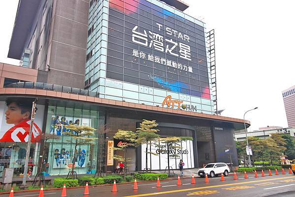 【台北美食】馬太郎鍋物-不到700元和牛無限量火鍋吃到飽