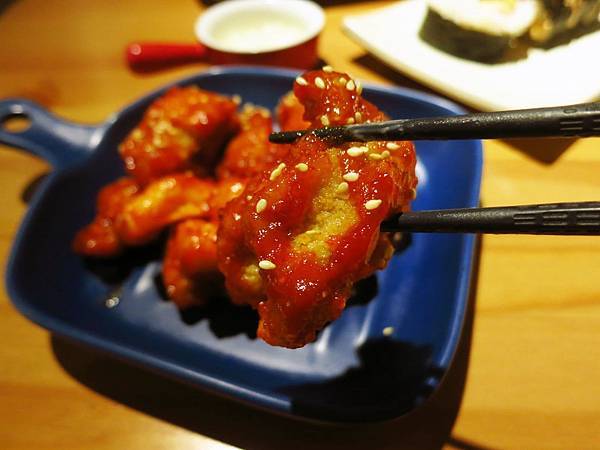 【板橋美食】蘇西家手作壽司-吃了會讚不絕口的皮蛋壽司