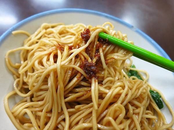 【桃園美食】高雄汕頭麵-吃了令人難忘的麵條