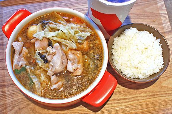 【台北美食】12MINI經典獨享鍋-CP值極高的美味獨享小火鍋