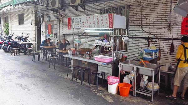 【板橋美食】麗麗肉羹麵-只有內行人才知道的隱藏版美食！