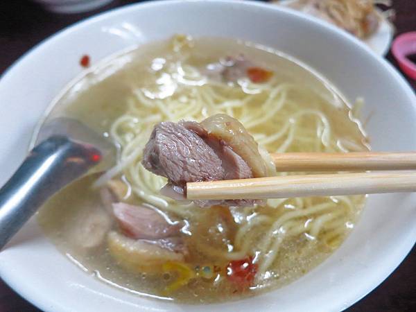 【台北美食】隱藏版路邊攤美食-吃過會讚不絕口的超強鴨肉路邊攤