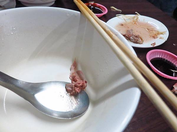 【台北美食】隱藏版路邊攤美食-吃過會讚不絕口的超強鴨肉路邊攤