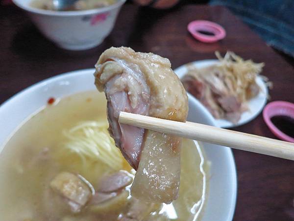 【台北美食】隱藏版路邊攤美食-吃過會讚不絕口的超強鴨肉路邊攤