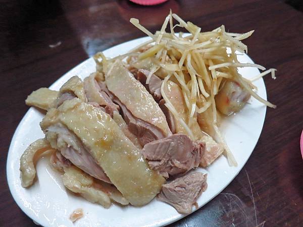 【台北美食】隱藏版路邊攤美食-吃過會讚不絕口的超強鴨肉路邊攤