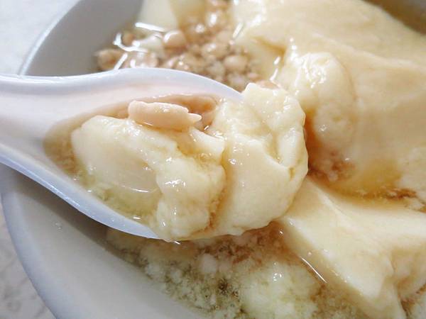 【台北美食】龍潭豆花-只賣一樣餐點就讓大家深深著迷的超強美食店家