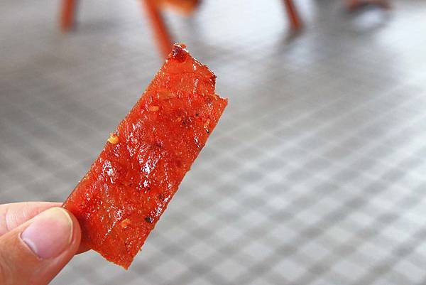【超過170個攤位！】各式各樣美食、食材讓你逛到腳酸！不論刮風還是下大雨，都能逛街絕佳室內好景點！-汐止秀豐市場
