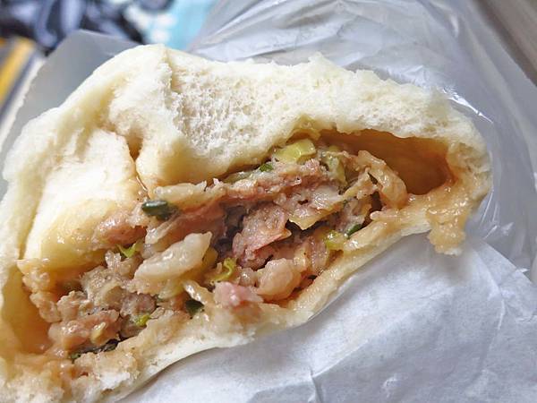 【台北美食】孫記山東包子饅頭-用料實在滿滿湯汁的美味包子店