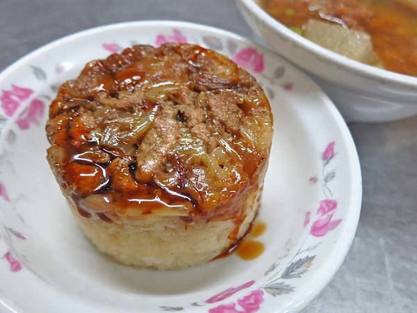 【桃園美食】斗南筒仔米糕-滿滿古早味的美味米糕