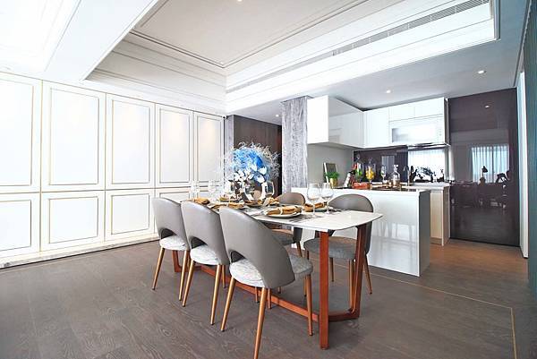 【台北建案】城市莊園-寧靜的巷弄裡，有如莊園一般的花園綠地，豪宅等級的建築工法，交通便利的雙捷運宅