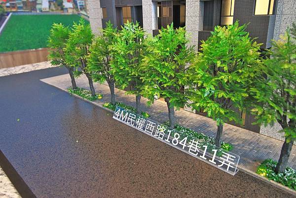 【台北建案】城市莊園-寧靜的巷弄裡，有如莊園一般的花園綠地，豪宅等級的建築工法，交通便利的雙捷運宅