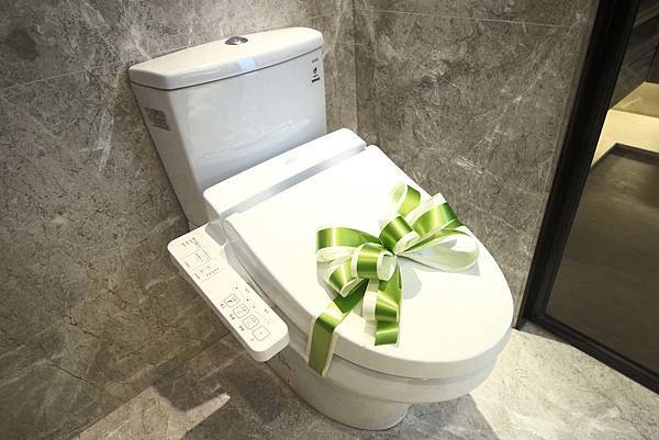 【台北建案】城市莊園-寧靜的巷弄裡，有如莊園一般的花園綠地，豪宅等級的建築工法，交通便利的雙捷運宅