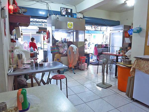 【板橋美食】斜坡羊肉麵-隱藏在巷弄裡滿滿都是配料的超強店家