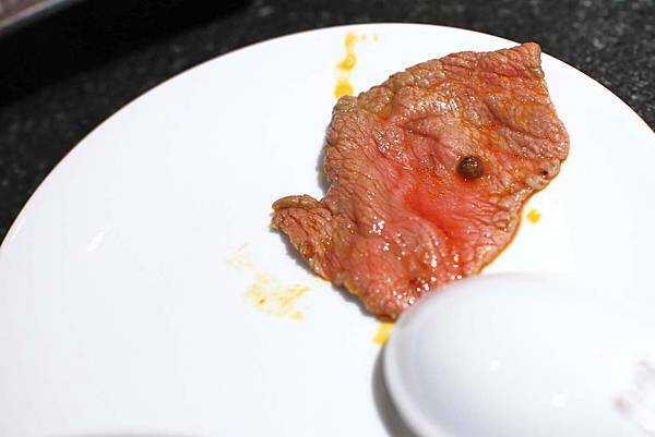 【板橋美食】重慶老火鍋-別的地方吃不到的正統重慶麻辣火鍋精髓美味！九宮格獨特吃法