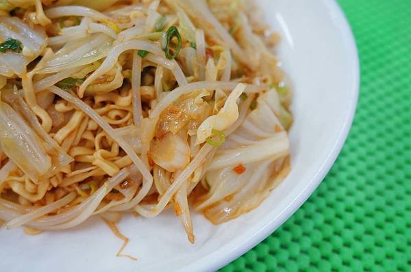 【台北美食】金口福輕食美味-超大份量，吃過的都讚不絕口的巷弄美食