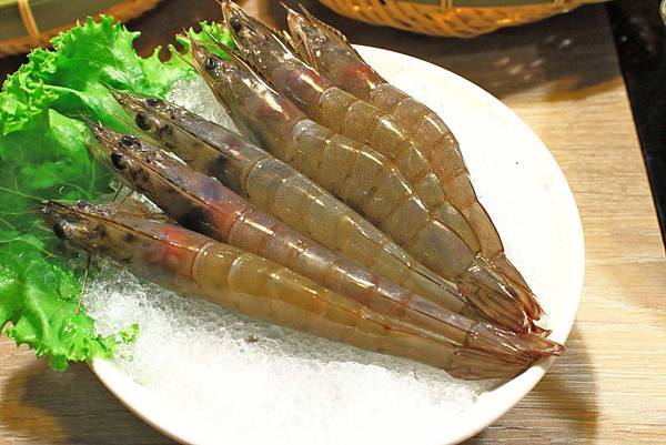 【中和美食】龍石鍋物-全台首創火焰龍蝦石頭爆炒火鍋