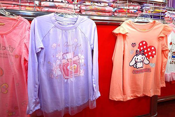 【破盤清出特賣會！下殺兩件１００元起！】PUZZLE拍手童裝特賣破盤大特價，過季商品二件100元、原廠授權卡通童裝更只要１００元、迪士尼、漫威英雄、TOMICA